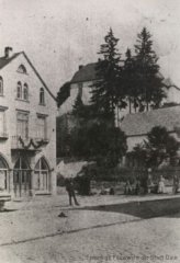 Laufbrunnen am alten Markt, Leopoldstraße/Bahnhofsweg